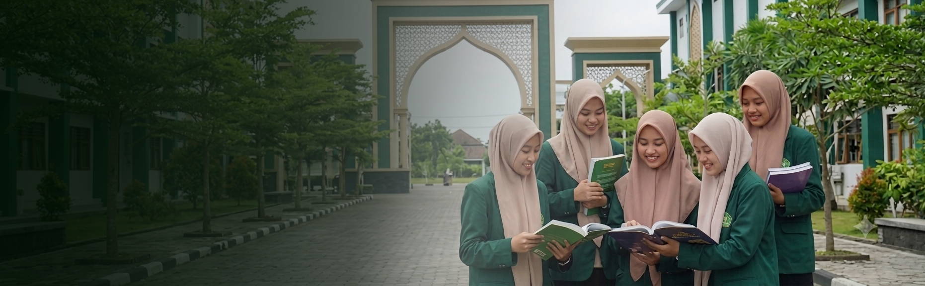 MEMBENTUK GENERASI AKAMEDIS, UNGGUL, DAN BERAKHLAQ MULIA